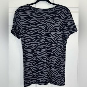 Victoria's Secret Pink Women's Zebra Print Short Sleeve T-Shirt - Size Large